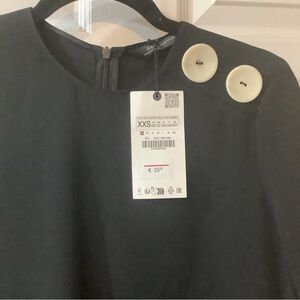 XXS ZARA women black top/ blouse with oversized Button accent NWT